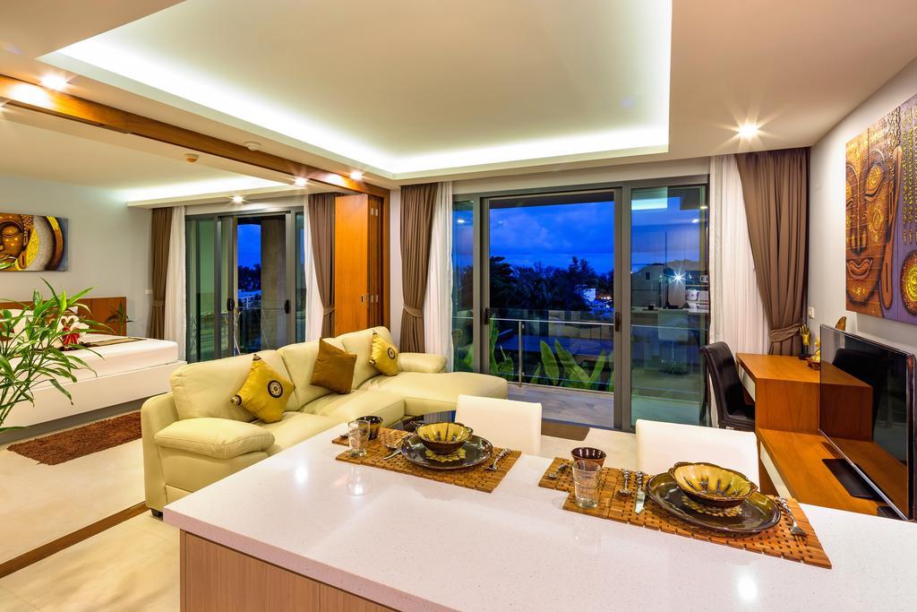 At The Tree Phuket Aparthotel Rawai Room photo