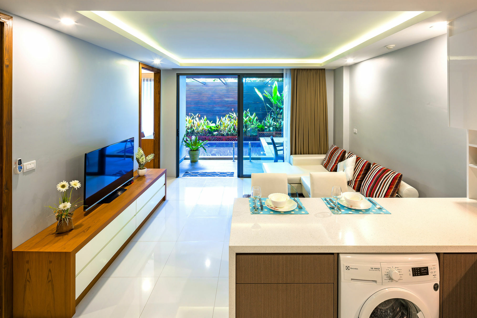 At The Tree Phuket Aparthotel Rawai Exterior photo