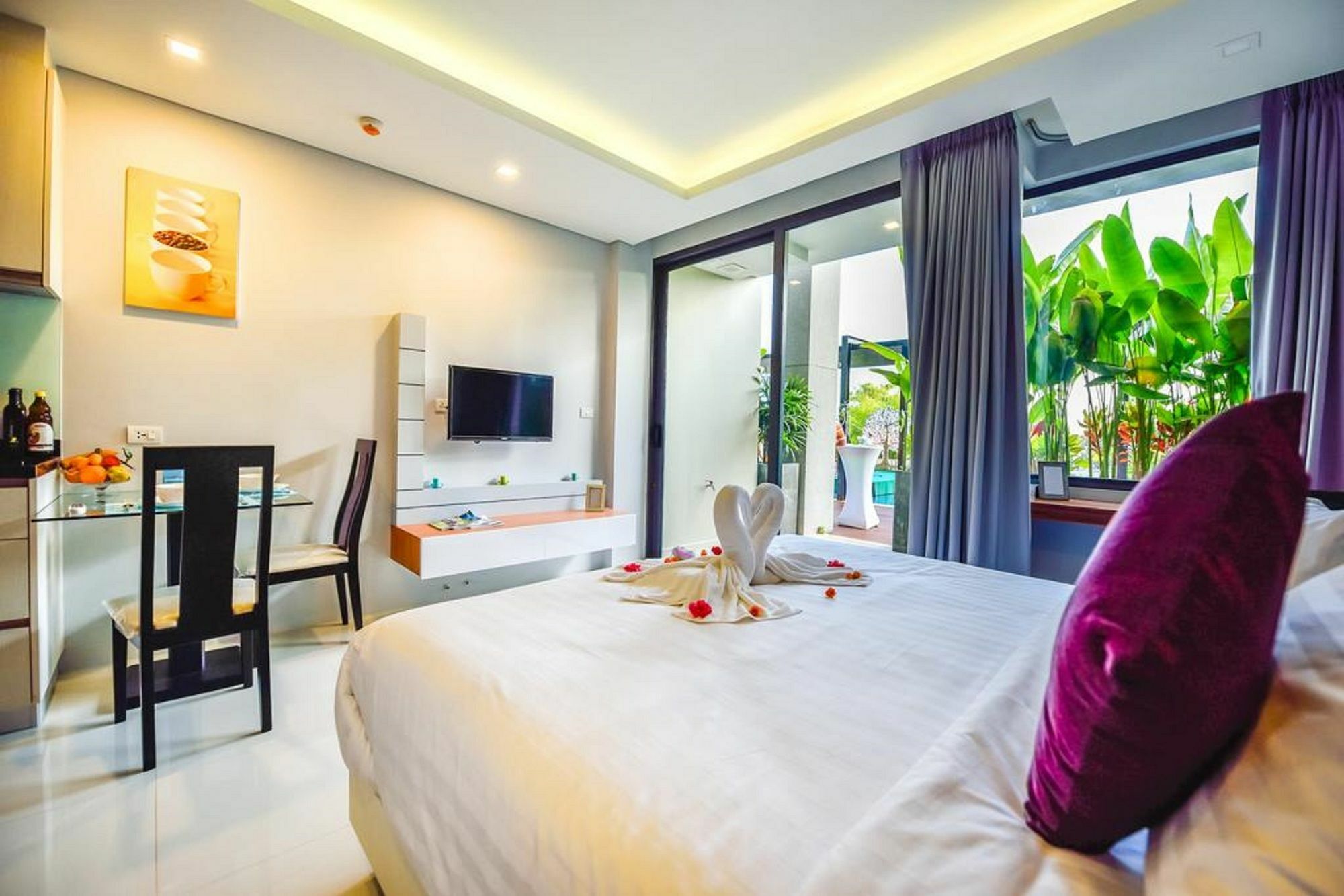 At The Tree Phuket Aparthotel Rawai Exterior photo